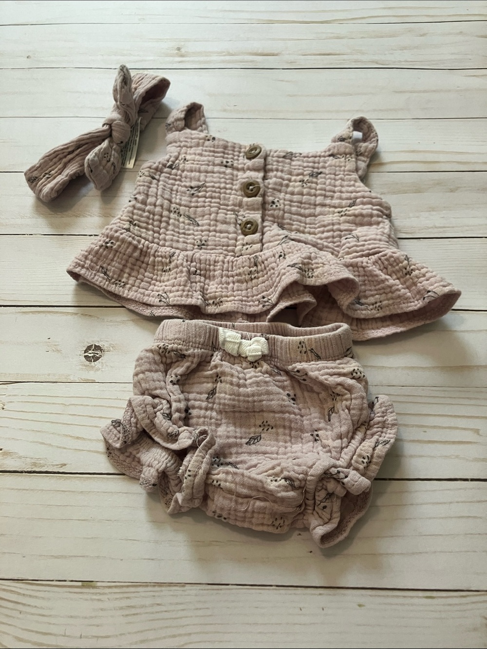Soft Mauve Baby Girls' Ruffle Matching Set with Headband